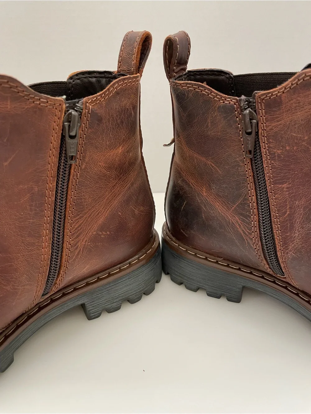 Josef Seibel Marta Chelsea Boots Women 8 Brown Leather Rugged Distressed NWOT 39